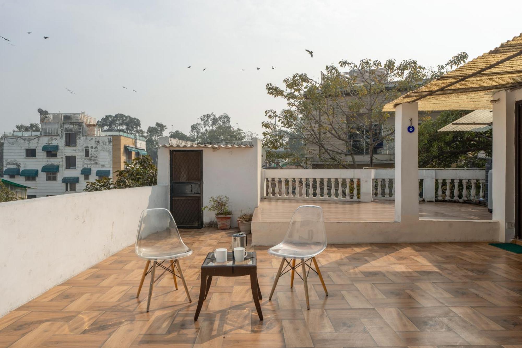 Appartement Mystique Abode à New Delhi Extérieur photo